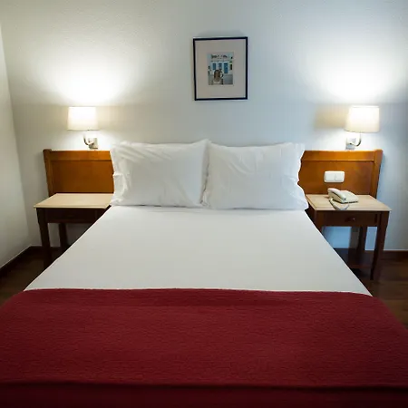 ホテル Solaris セトゥーバル